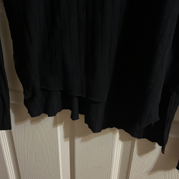 Forever 21 Black Size Small High Low Top super soft - Picture 5 of 6